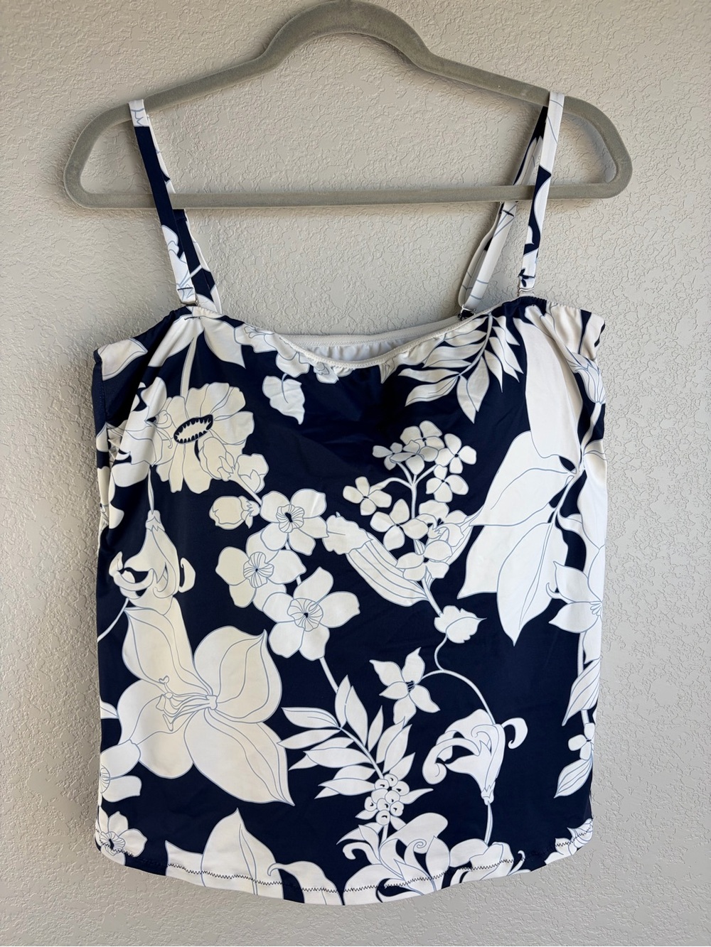 Lands' End Navy and White Floral Tankini Top